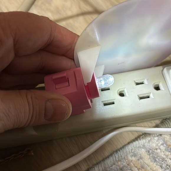 Disney Princess led nightlight Cinderella Belle Sleeping Beauty Aurora like new - Picture 4 of 5